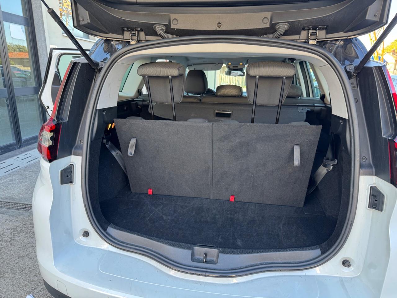 Renault Grand Scenic Blue dCi 120 CV Sport Edition