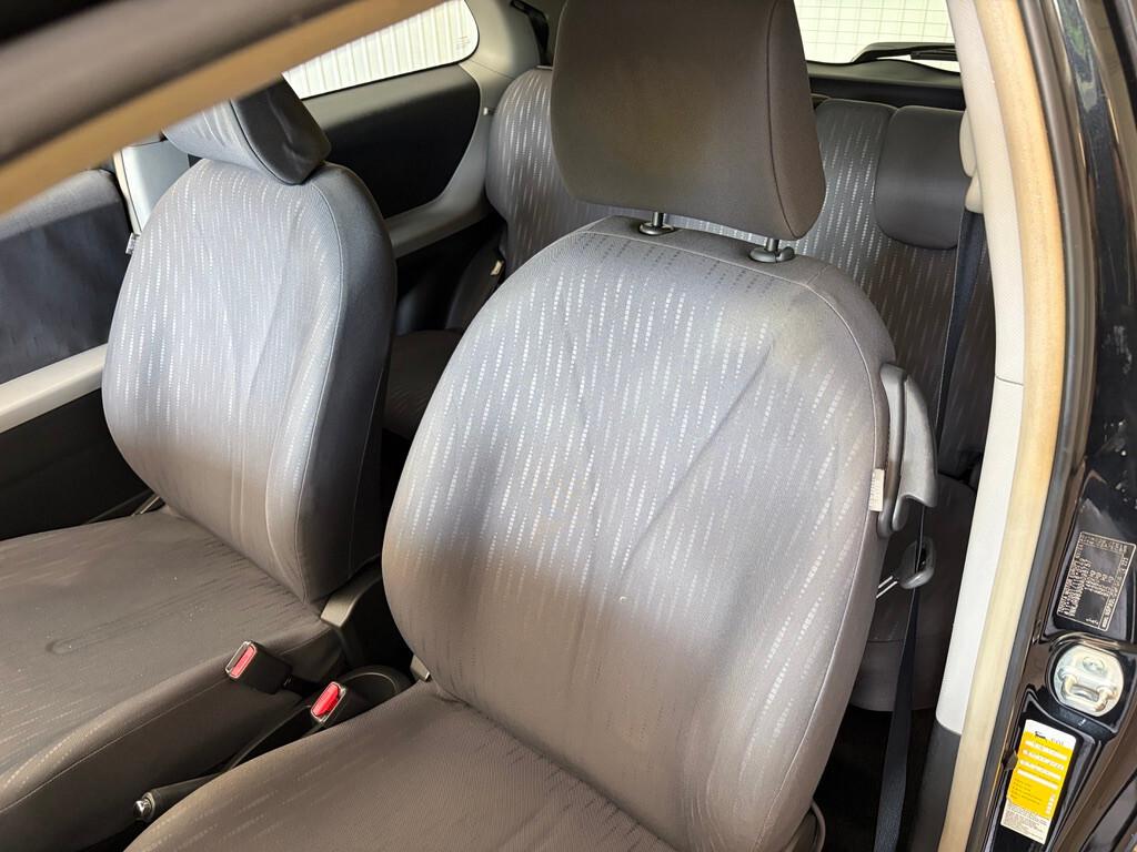Toyota Yaris 3p 1.3 dual Sol -NEOPATENTATI-
