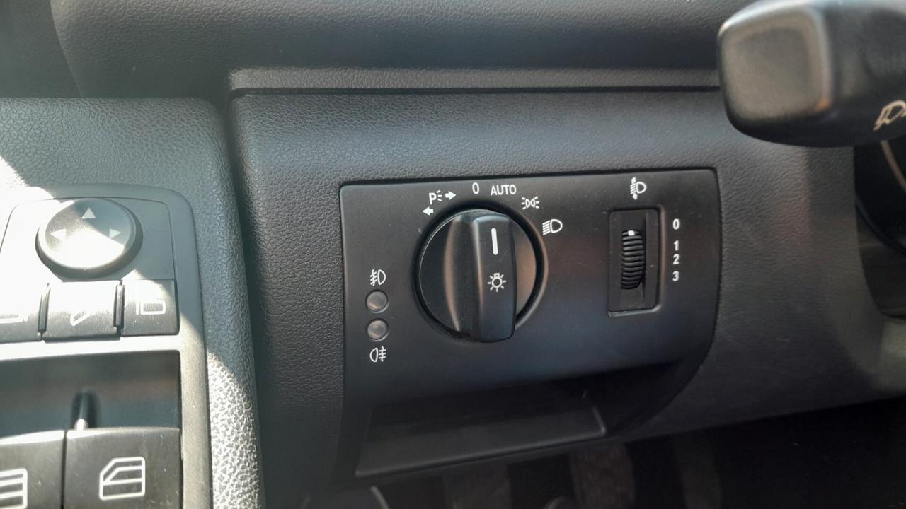 Mercedes-benz A 160 A 160 BlueEFFICIENCY Elegance