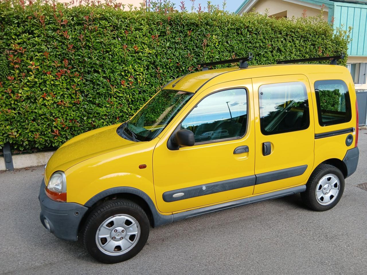 Renault Kangoo 1.9 dCi 4x4 5p. Privilège con GANCIO TRAINO