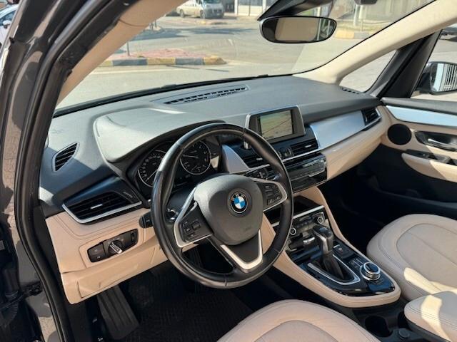 Bmw 2er Active Tourer 216d Luxury Pelle-Led-Navi-C.Autom.