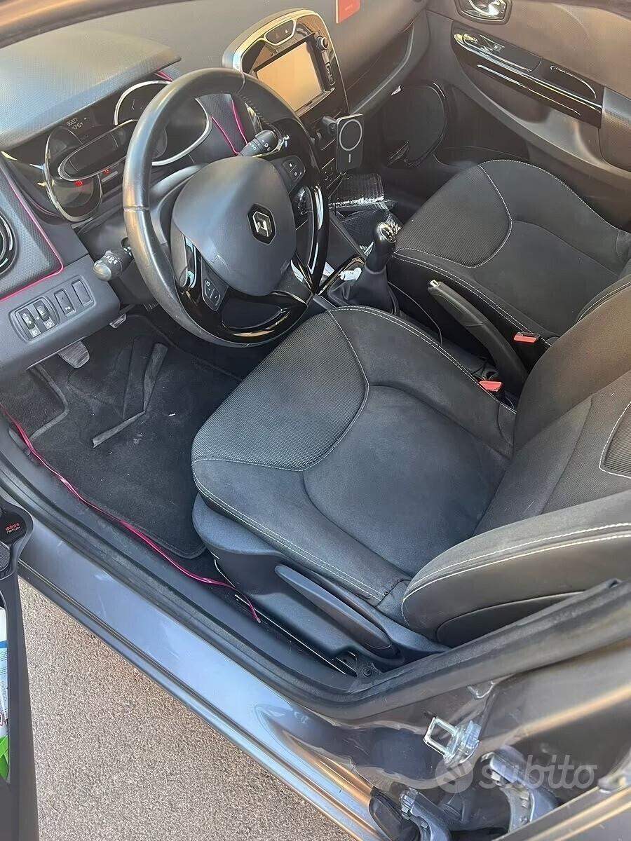 RENAULT CLIO 1,5 dCi-UNICA PROPRIET-4 REVISIONI