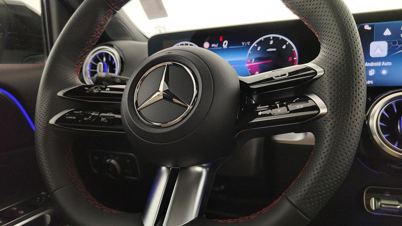 Mercedes-Benz GLB 200 d