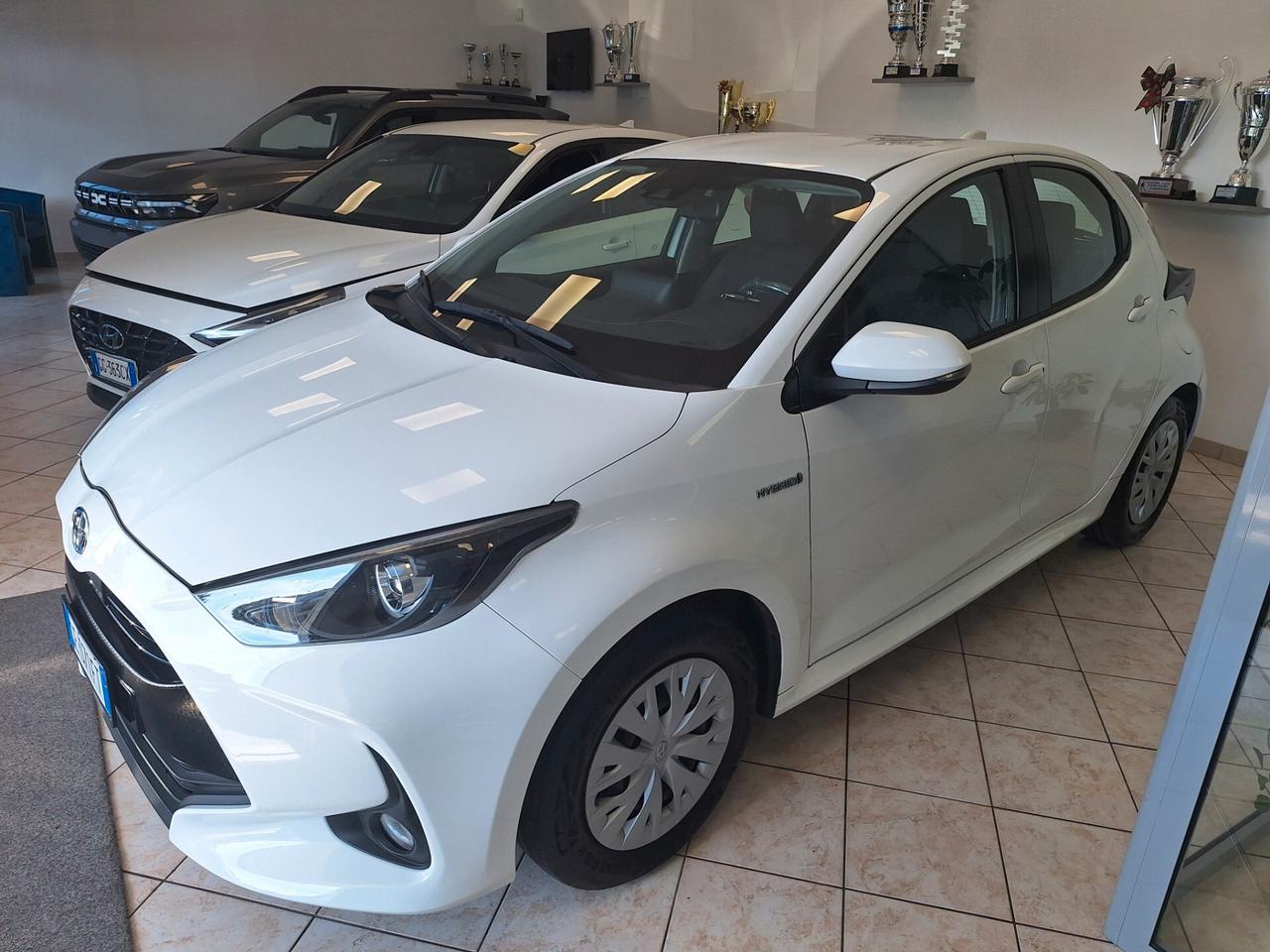 Toyota Yaris 1.5 Hybrid 5 porte Business