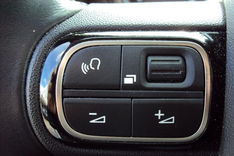 Citroën C3 Aircross BlueHDi 110 S&S Shine Pack