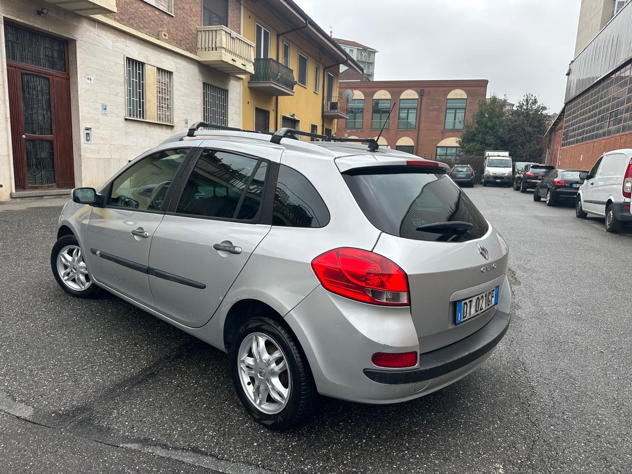 Renault Clio Storia 1.2 16V 5 porte Dynamique
