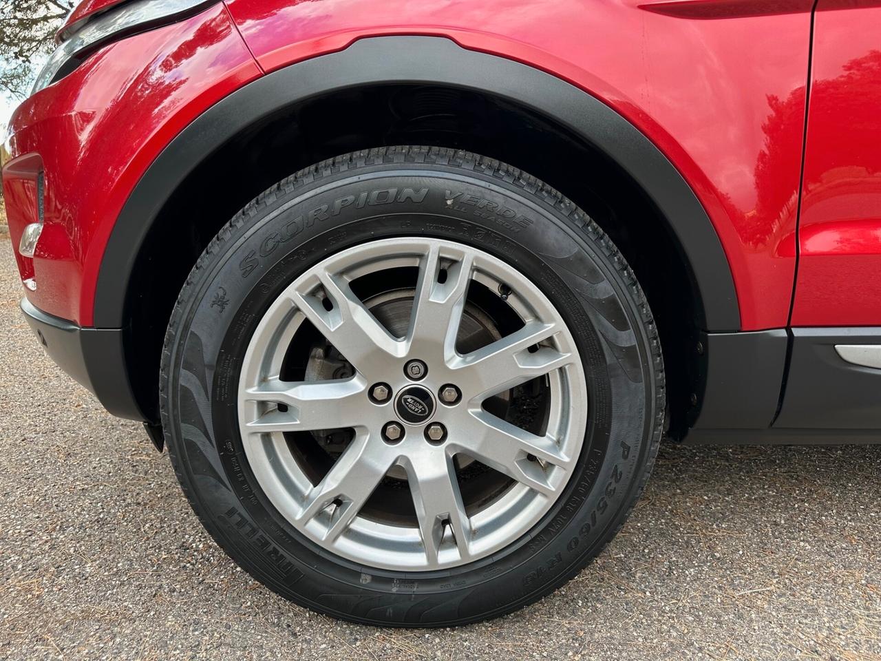 Land Rover Range Evoque 2.2 TD4 5p. Prestige