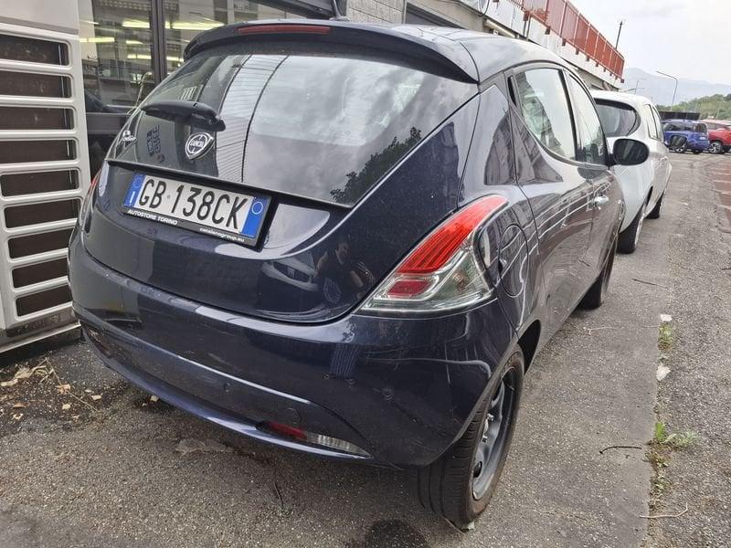 Lancia Ypsilon III 2015 1.2 Gold s&s 69cv my19