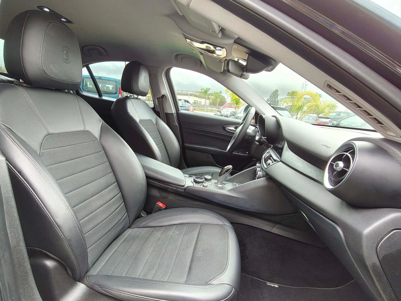 Alfa Romeo Giulia 2.2 Turbodiesel 150 CV AT8 Super - 2017