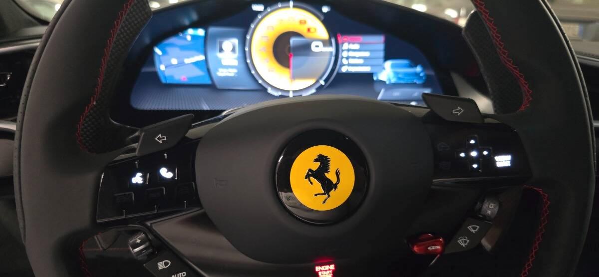 Ferrari 296 GTS *NUOVA - DEMO EXTRACAMPIONARIO *