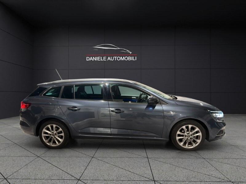 RENAULT Mégane 4ª serie Mégane Sporter dCi 8...