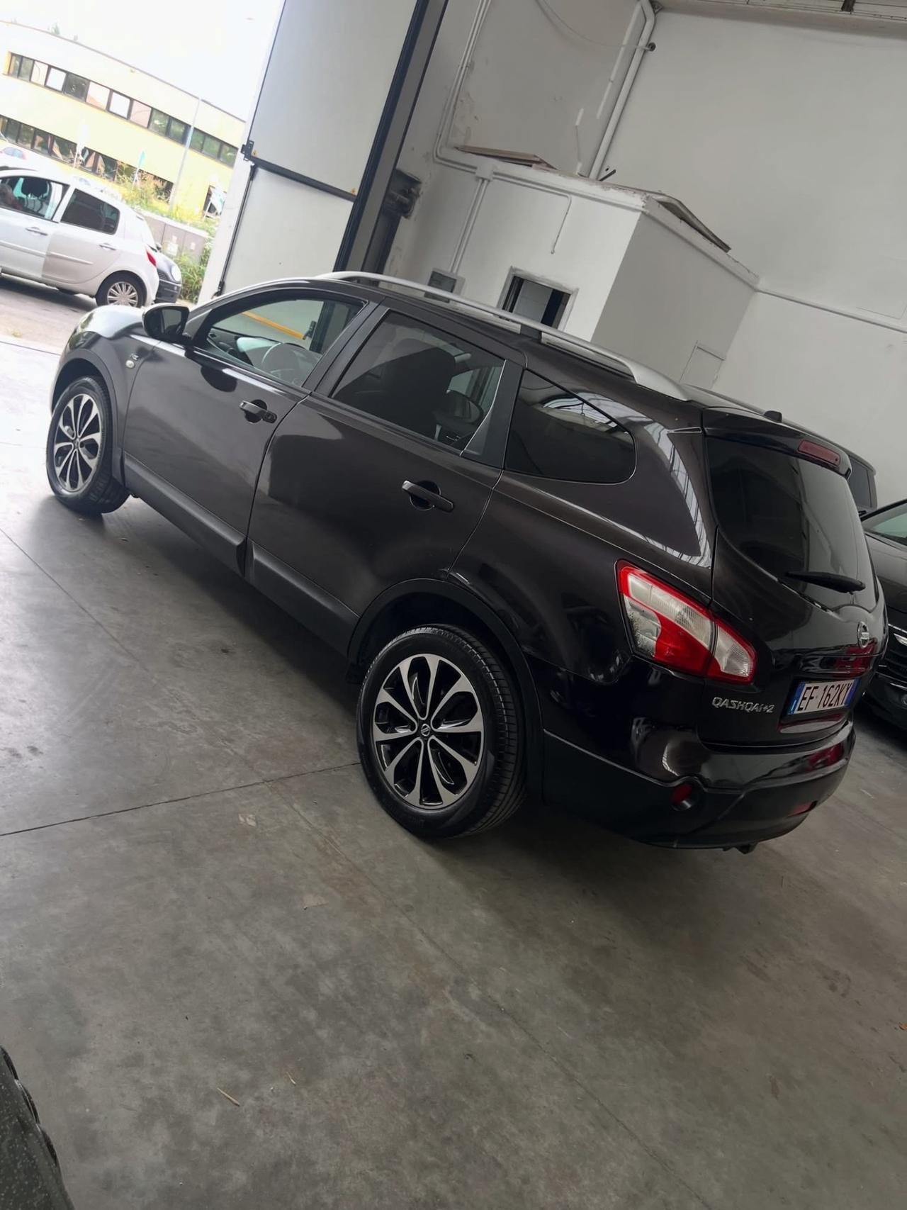 Nissan Qashqai 2.0 dCi DPF Tekna
