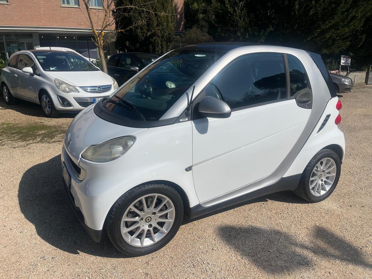 Smart ForTwo 1.0 Benzina - Neopatentati - Automatico