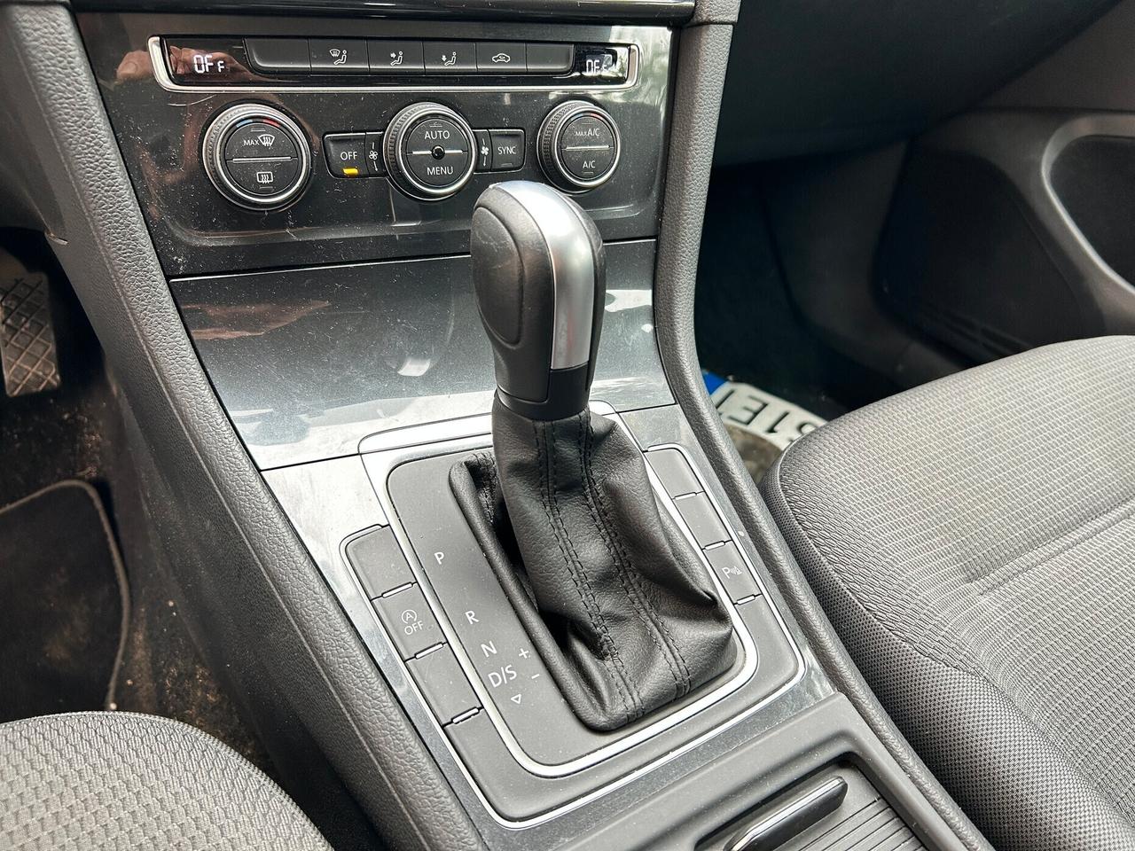 VW GOLF 1.5 TGI *DSG - 2020 Incidentata