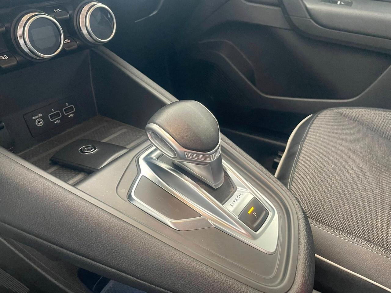 Renault Captur Plug-in Hybrid E-Tech 160 CV Intens