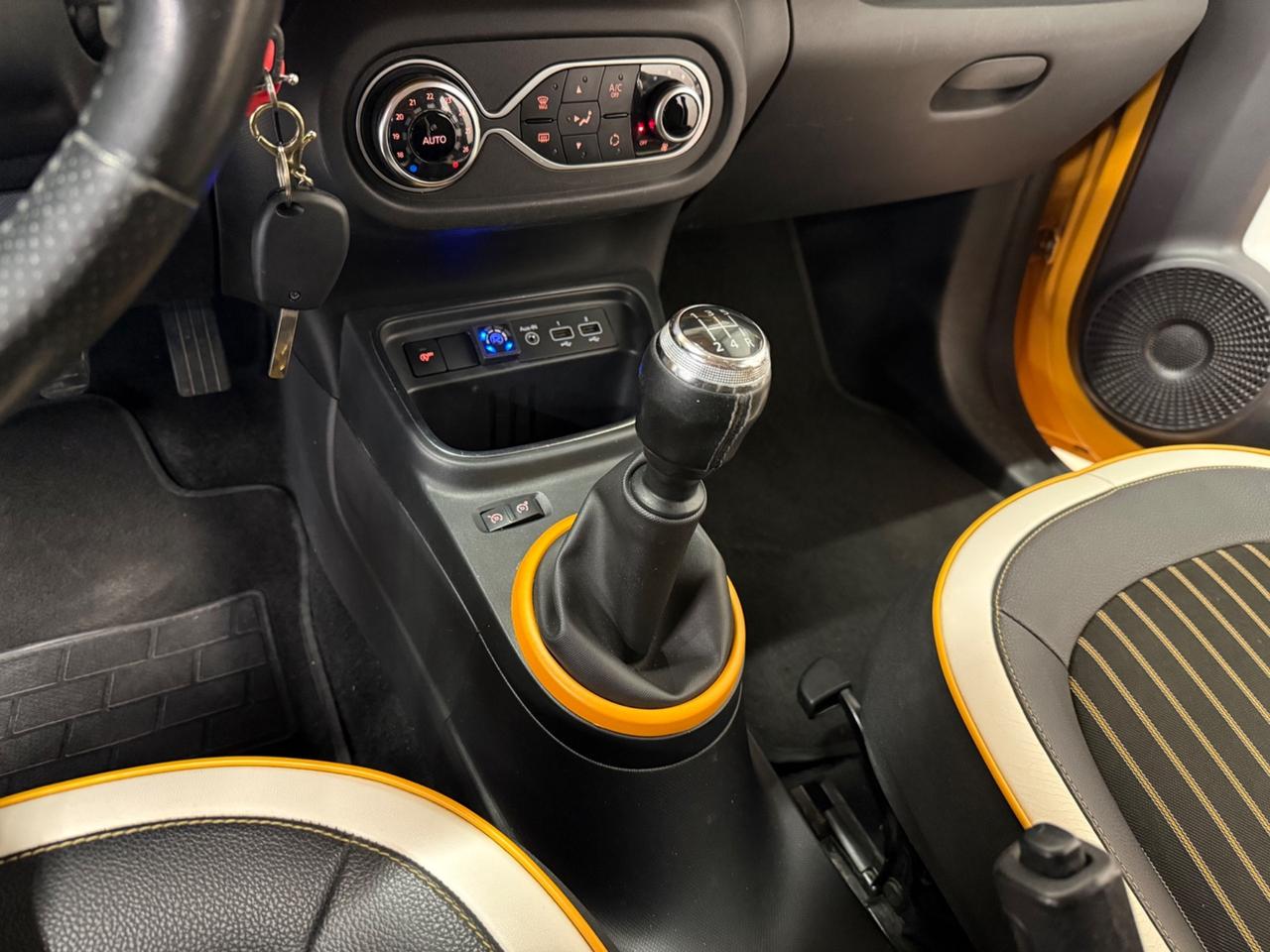 Renault Twingo SCe 65 CV Duel2