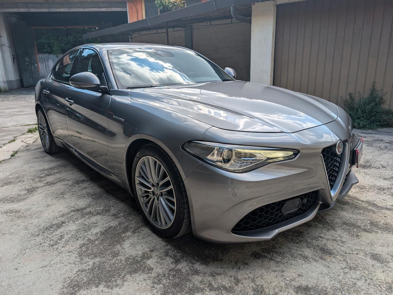 Alfa Romeo Giulia 2.2 Turbodiesel 210 CV AT8 AWD Q4 Veloce