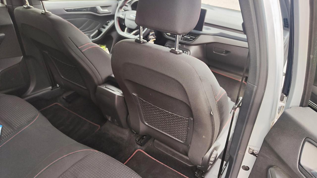 Ford Focus 1.0 EcoBoost Hybrid 125 CV SW ST-Line X