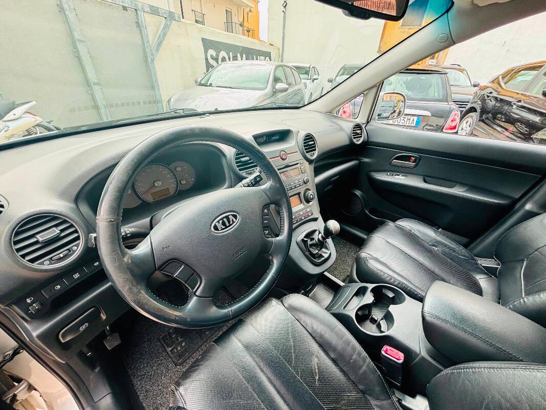 Kia Carens Kia Carens 2.0 crdi 16v vgt EX Class 7 POSTI