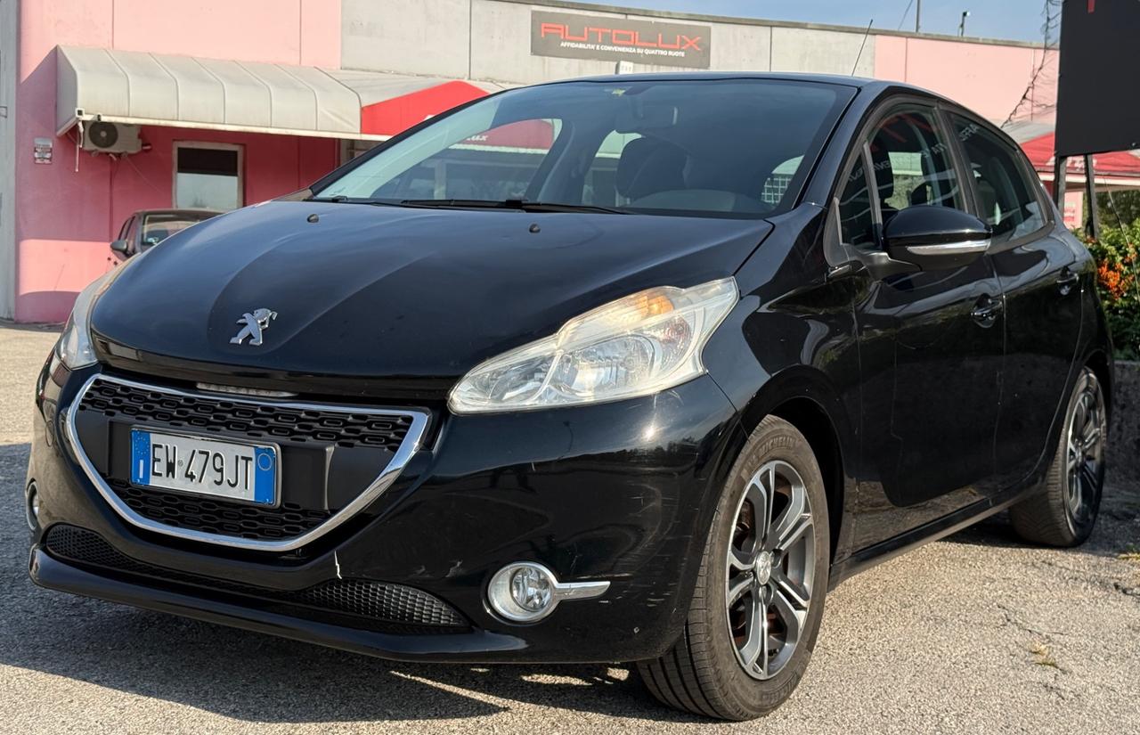 Peugeot 208 1.4 HDi 68 CV 5 porte Allure 2014