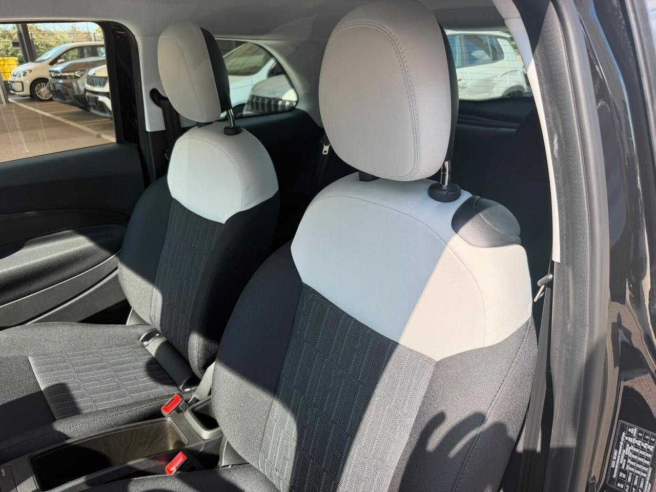 500 Berlina 1.0 Hybrid Icon PACK STYLE