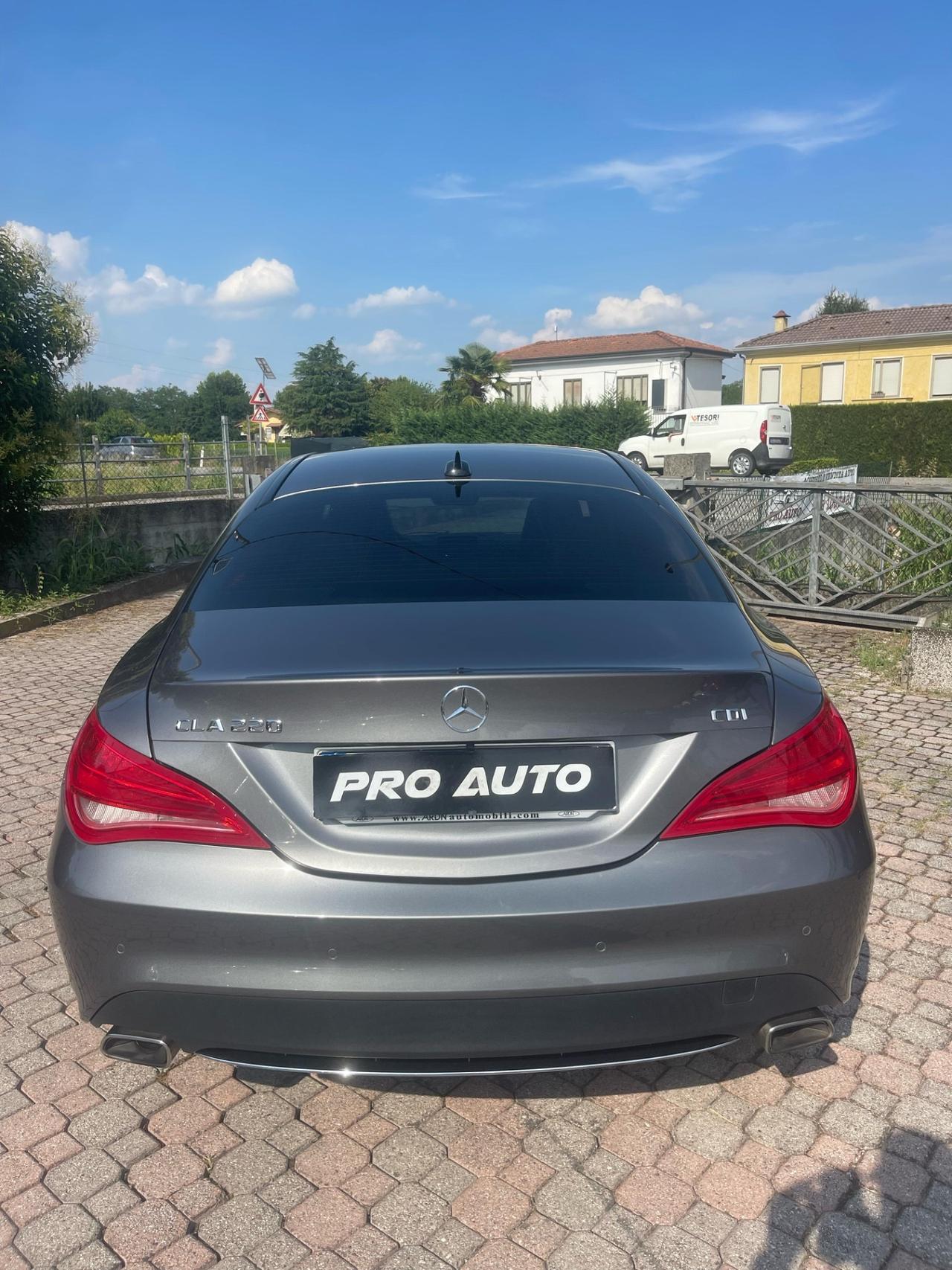 Mercedes-benz CLA 220 CLA 220 CDI Automatic Premium