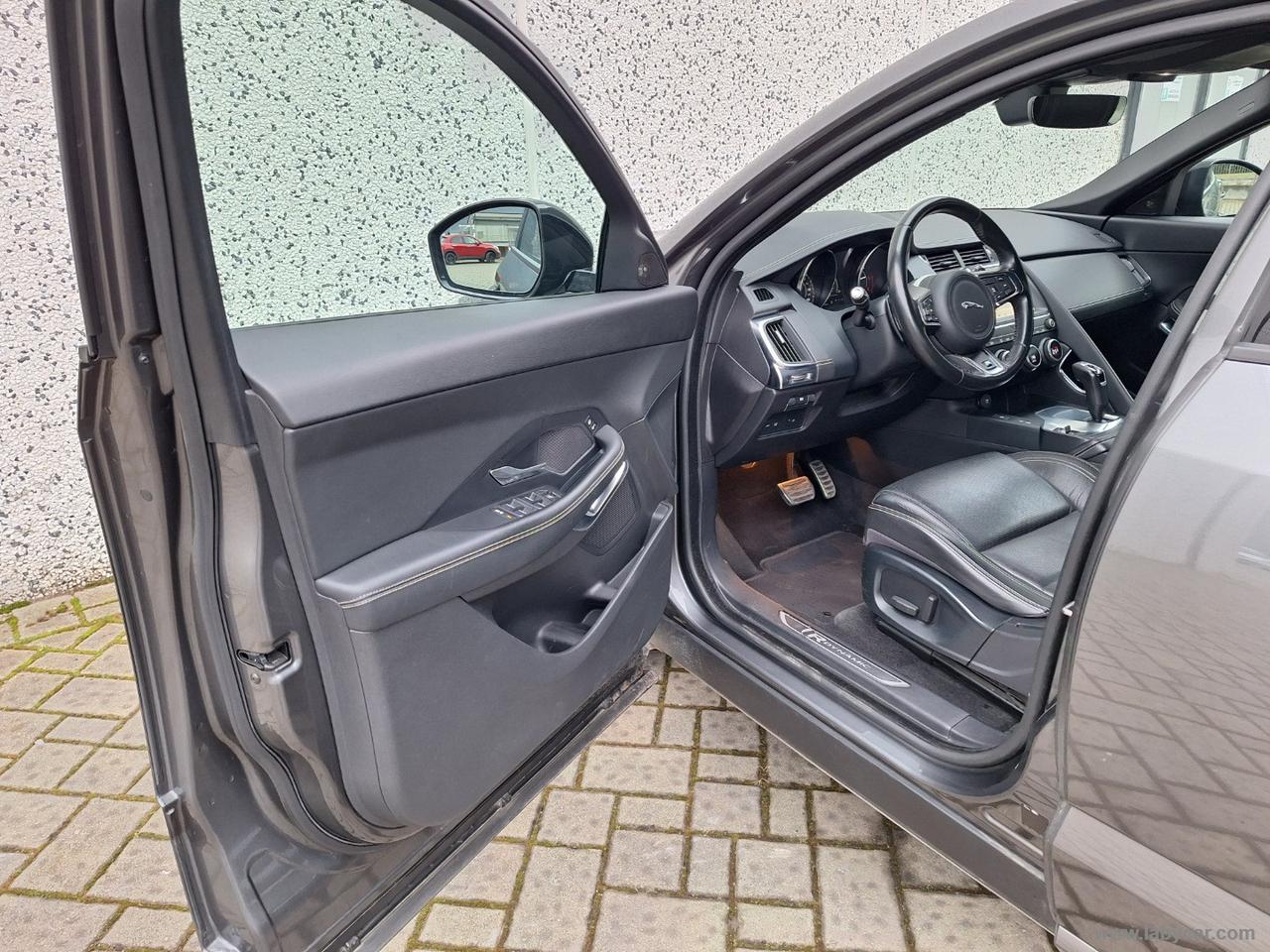 JAGUAR E-Pace 2.0D 150CV AWD aut. R-Dynamic S CAMERA PARK AUTO