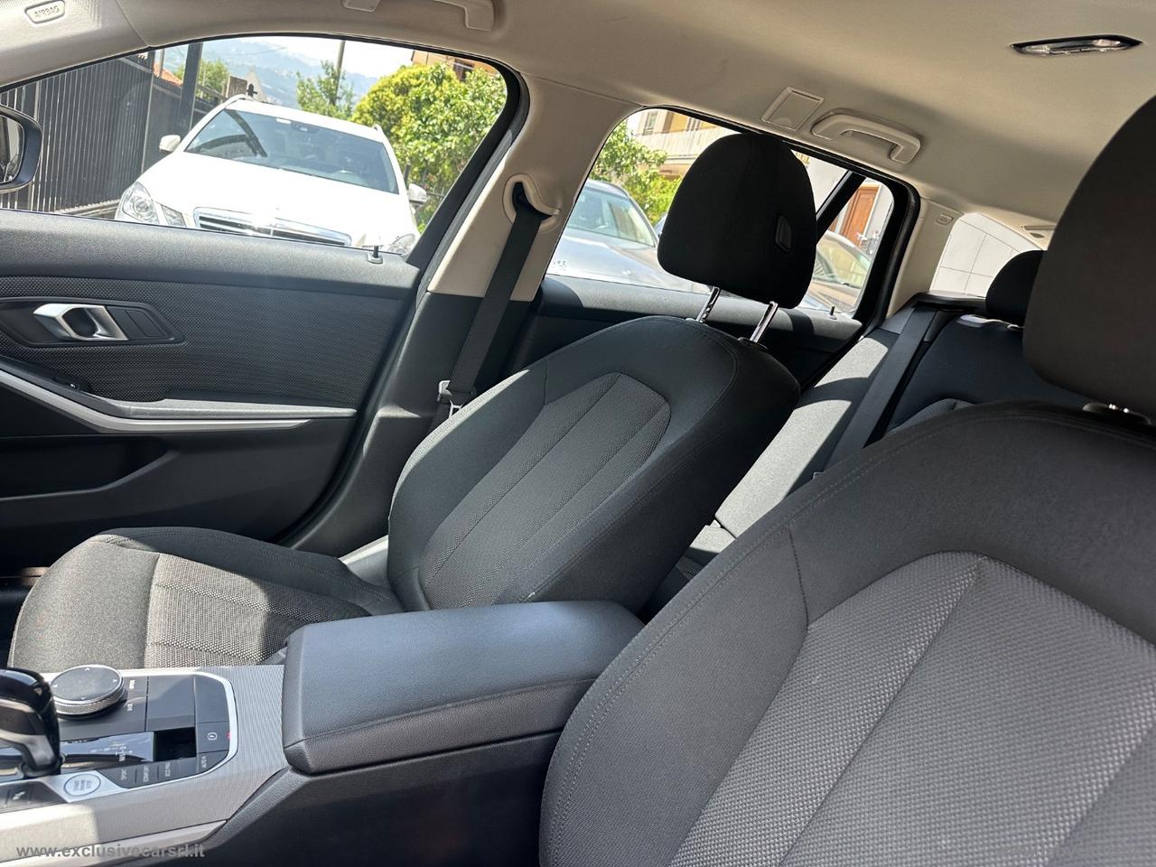 BMW 318d 48V Touring Business Advantage