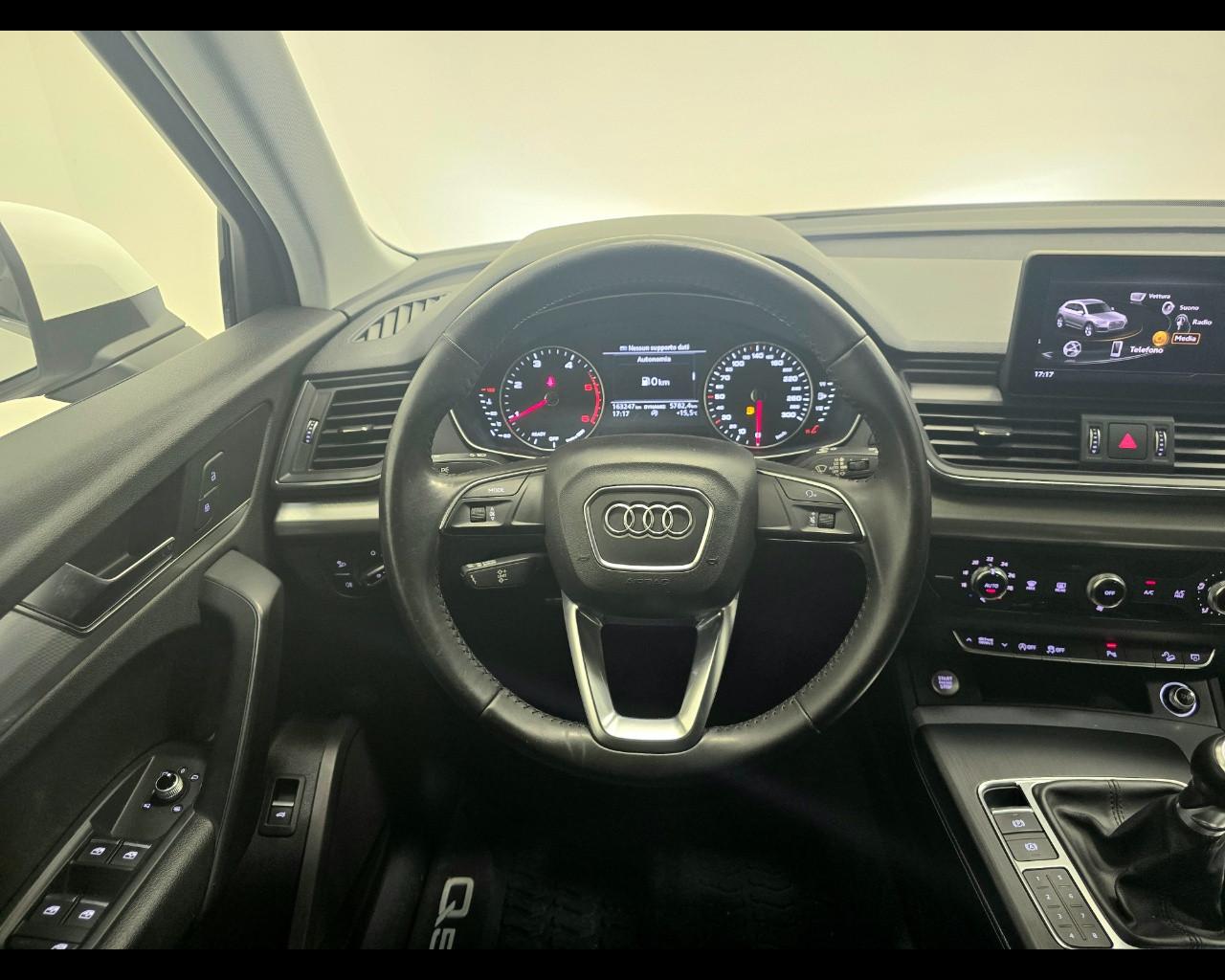 AUDI Q5 2.0 TDI SPORT
