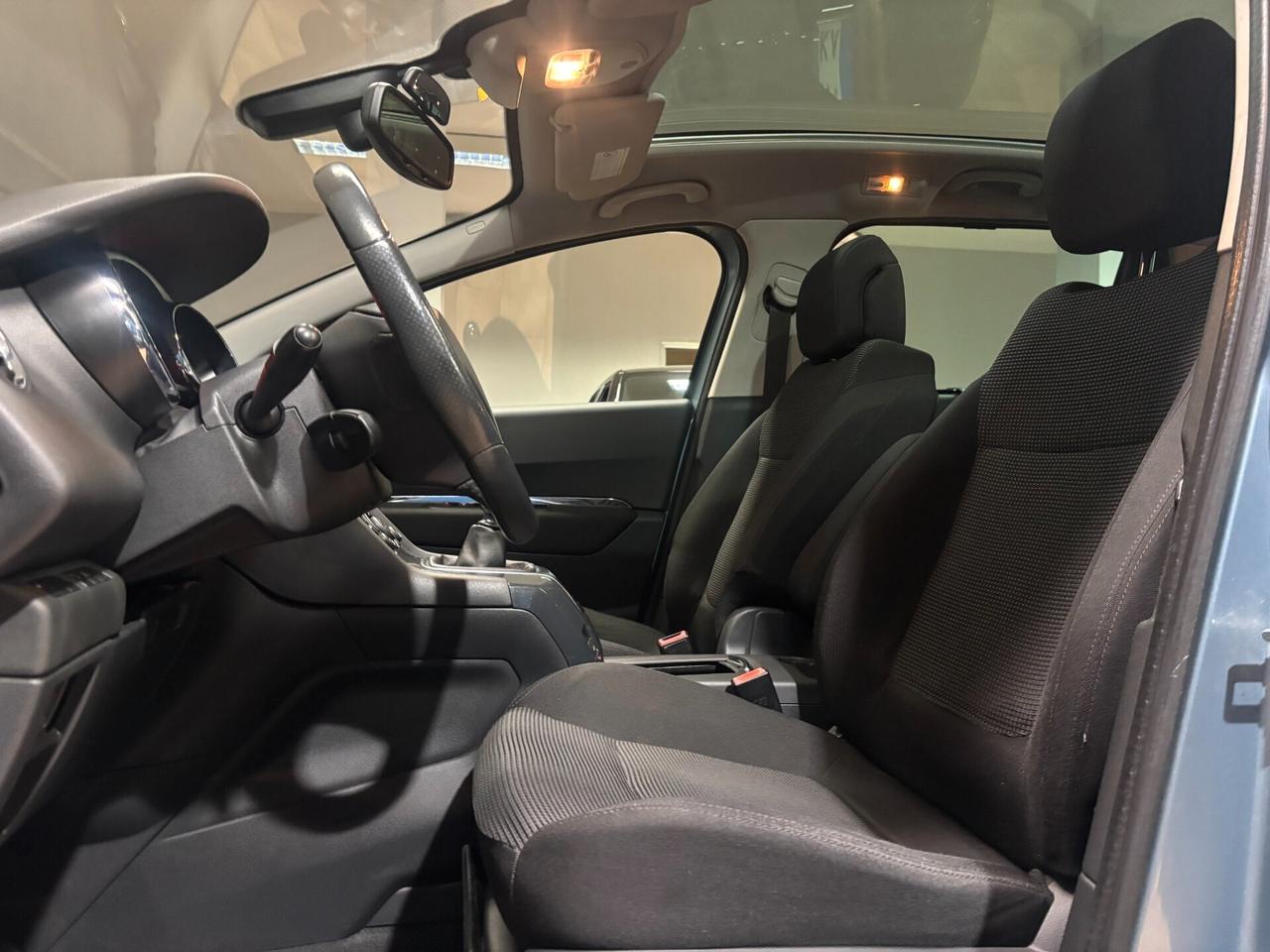 Peugeot 5008 2.0 hdi 16v Allure (feline) 150cv*EURO5