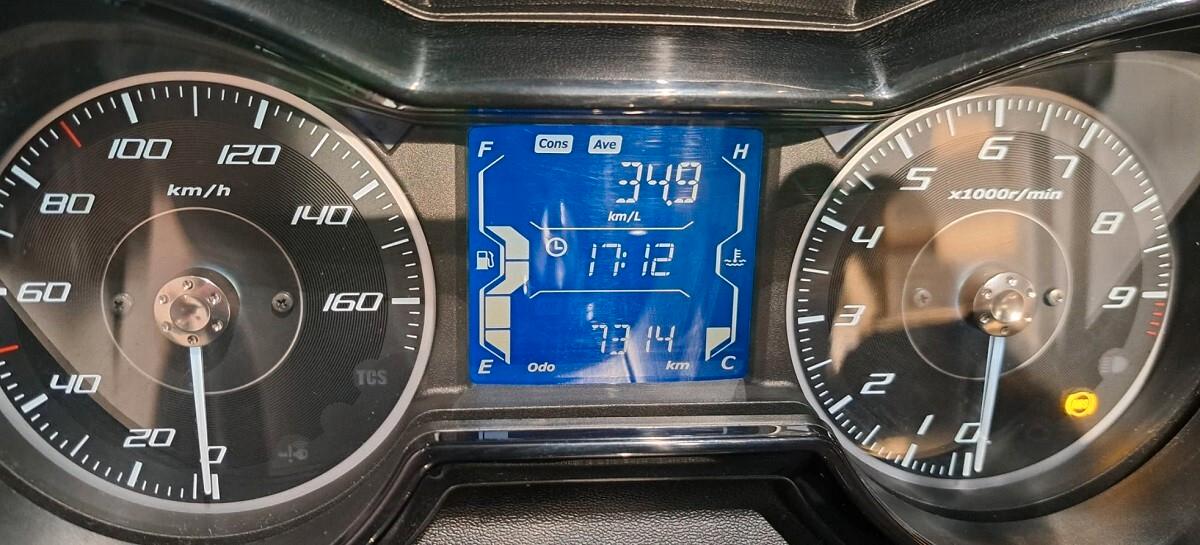 Yamaha X-Max 300 TECH ABS