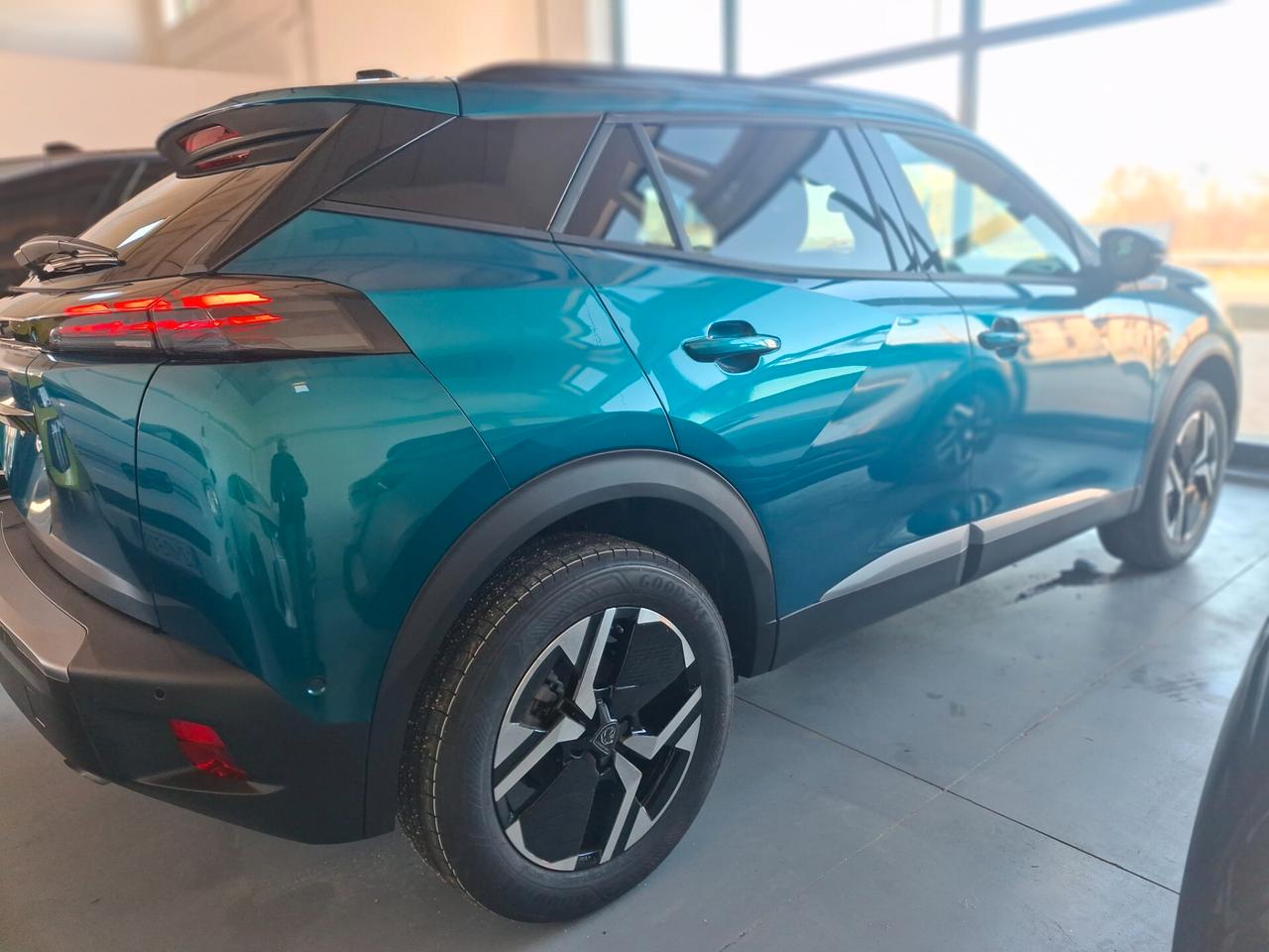 Peugeot 2008 1.2 Turbo Edition