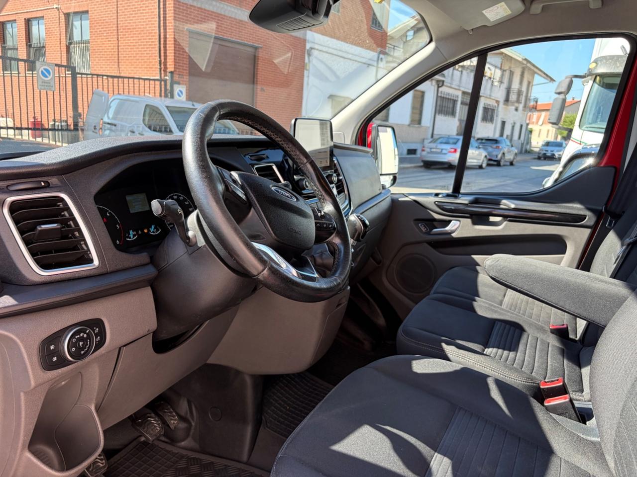 Ford Transit Custom 340 2.0 TDCi 130