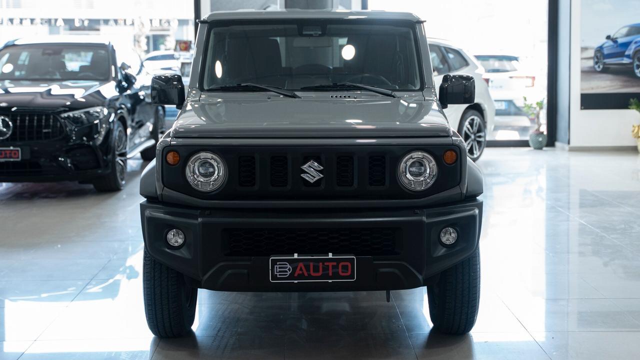 Suzuki Jimny 1.5 TOP 4WD ALLGRIP 4 POSTI AUTOVETTURA LED NAVI FULL OPTIONAL