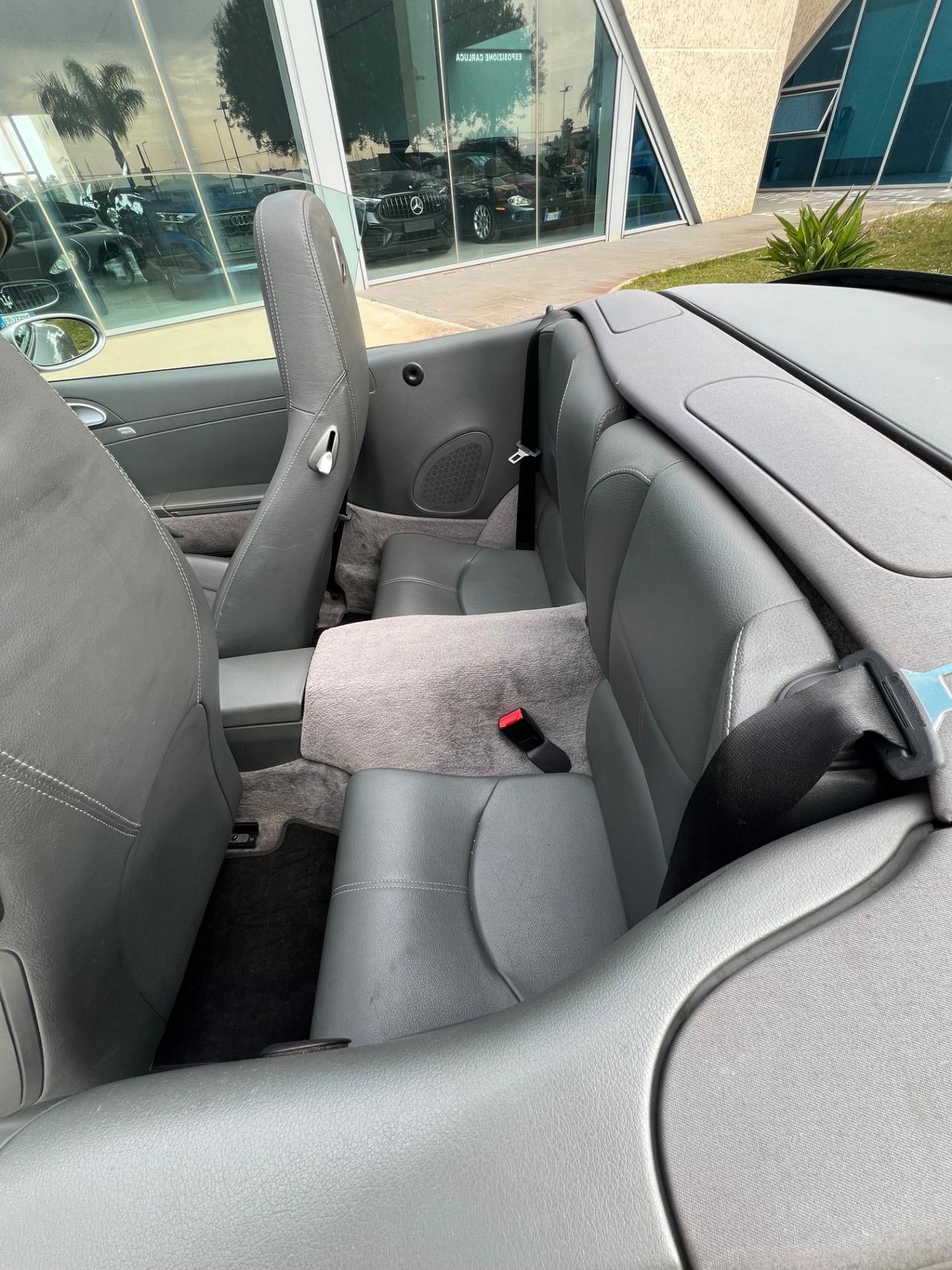Porsche 911 997 Carrera Cabriolet 3.6