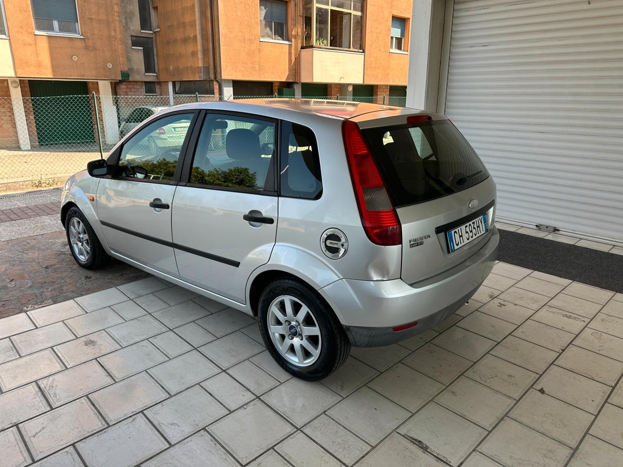 Ford Fiesta 1.2 Neopatentati (12 RATE)