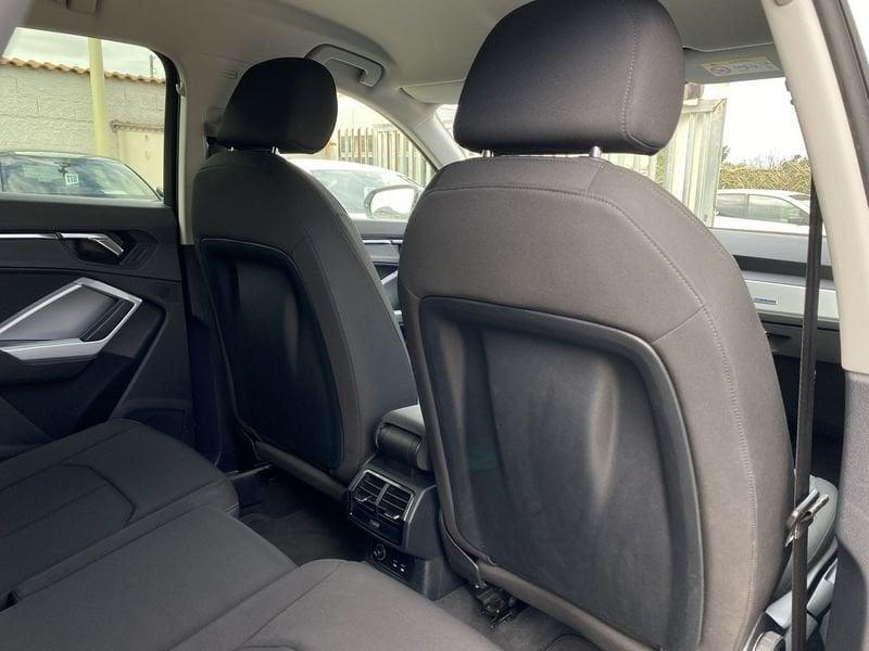 Audi Q3 Business 2.0 TDI 150CV S-Tronic 35