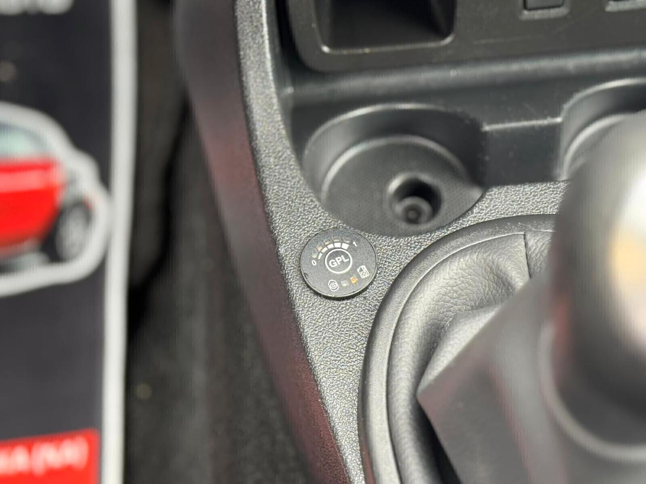 Dacia Duster 1.6 GPL 110CV 4x2 Lauréate