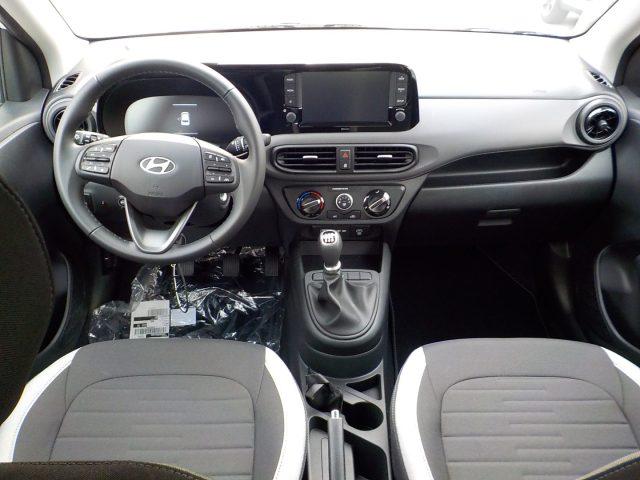HYUNDAI i10 1.0 MPI 63 CV Automatica Connectline