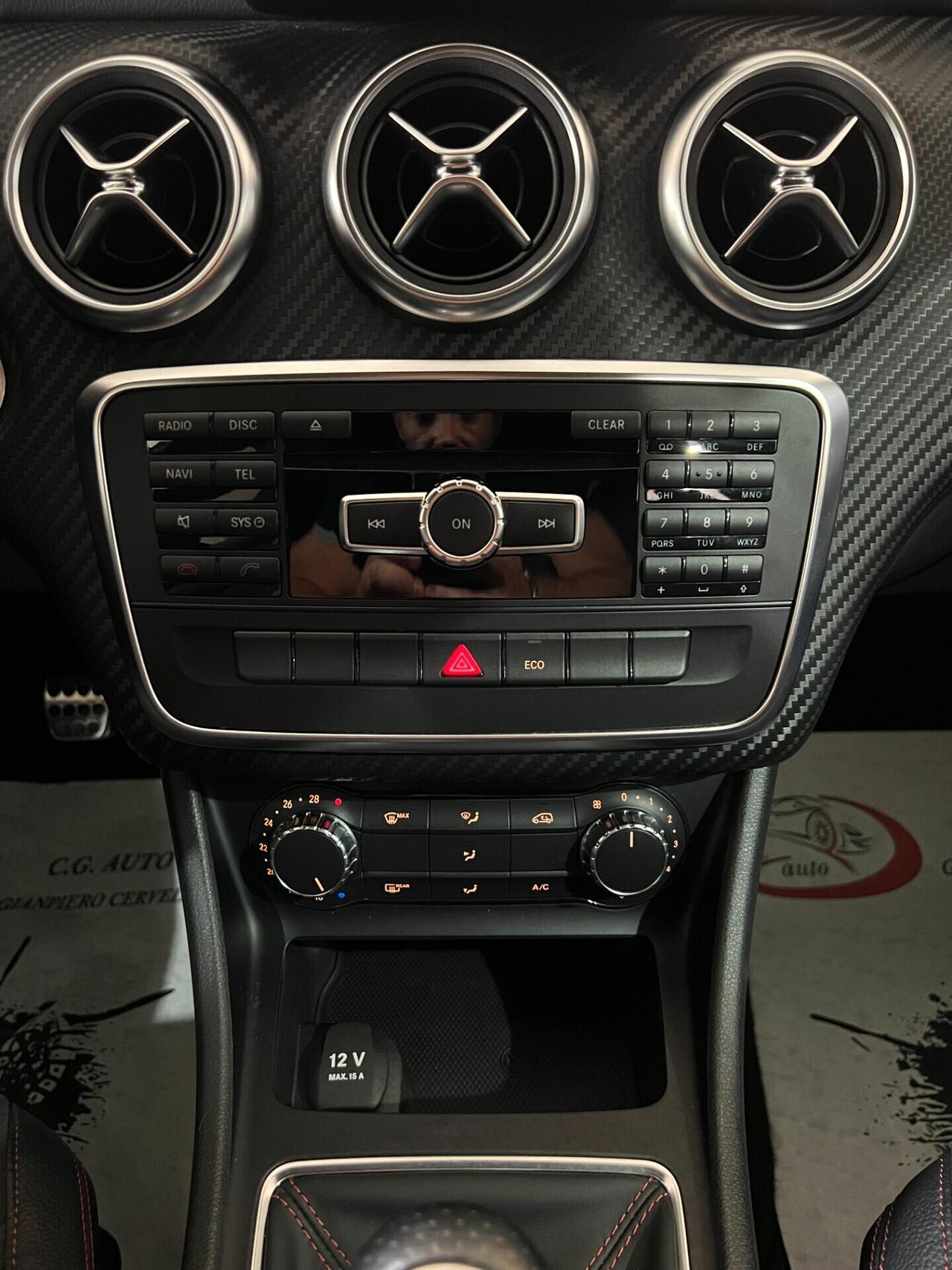 Mercedes-benz A 200 1.8 136 CV - AMG - 2013