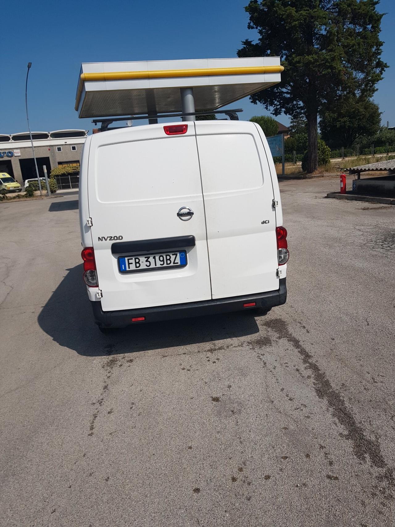 NISSAN Nv 200 1.5 diesel anno 2015