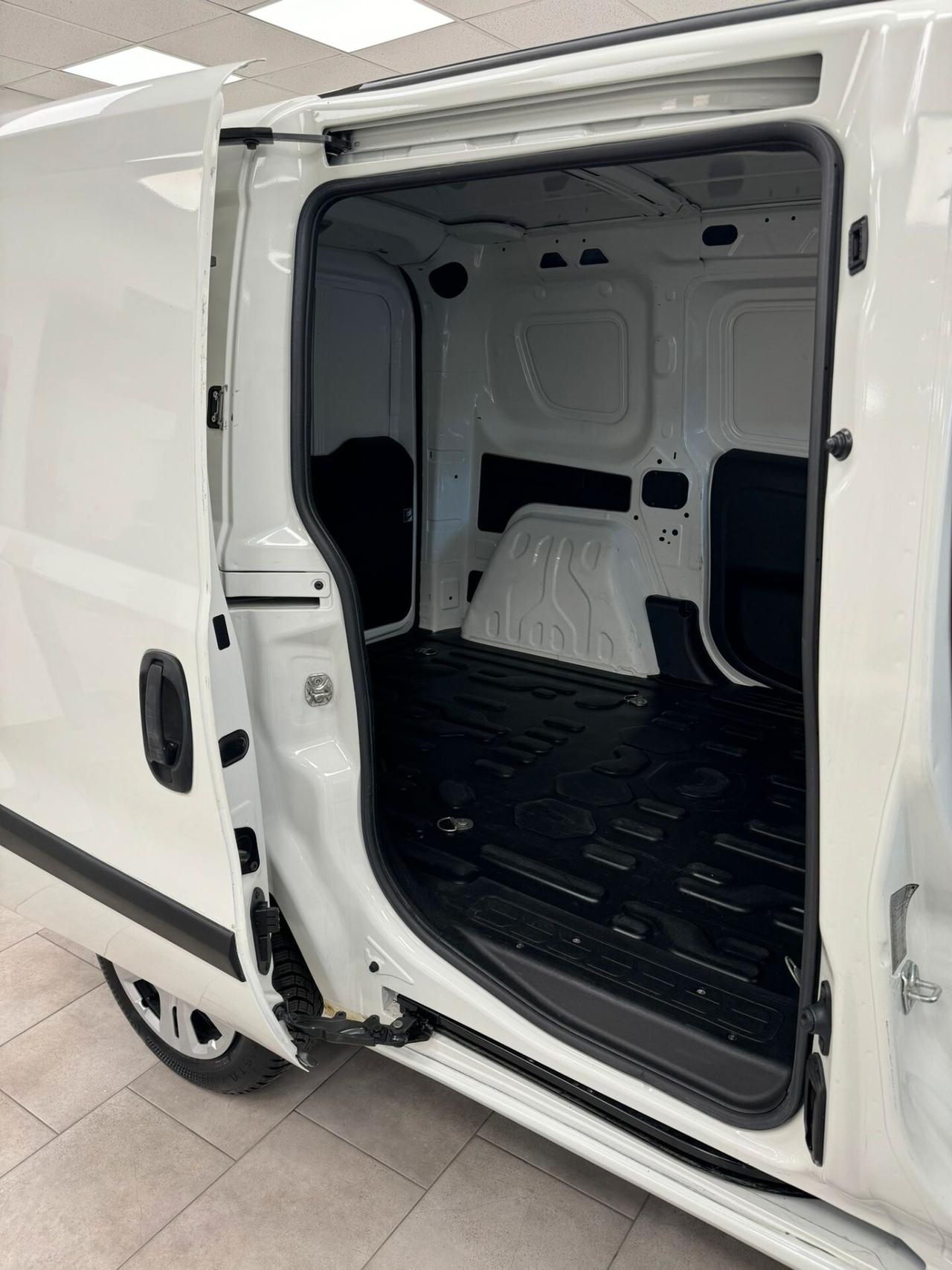 FIAT DOBLO 1.3 MJT CARGO