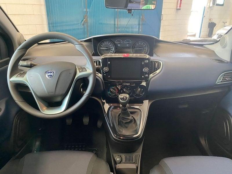Lancia Ypsilon 1.0 FireFly 5 porte S&S Hybrid Platino - PROMO SIRONIAUTO+