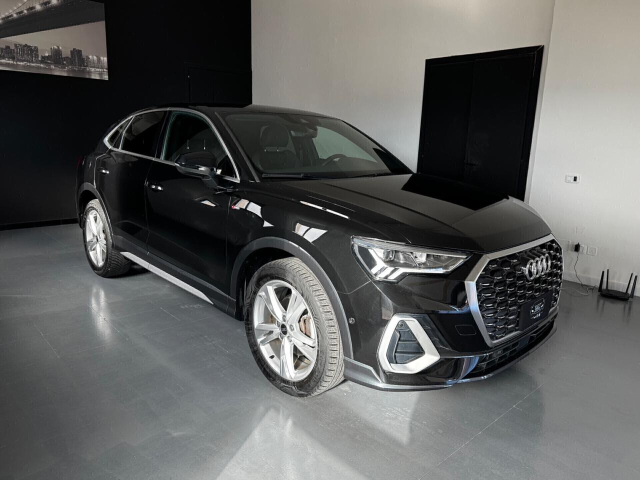 Audi Q3 Sportback 2.0 TDI 150Cv S line - 2023