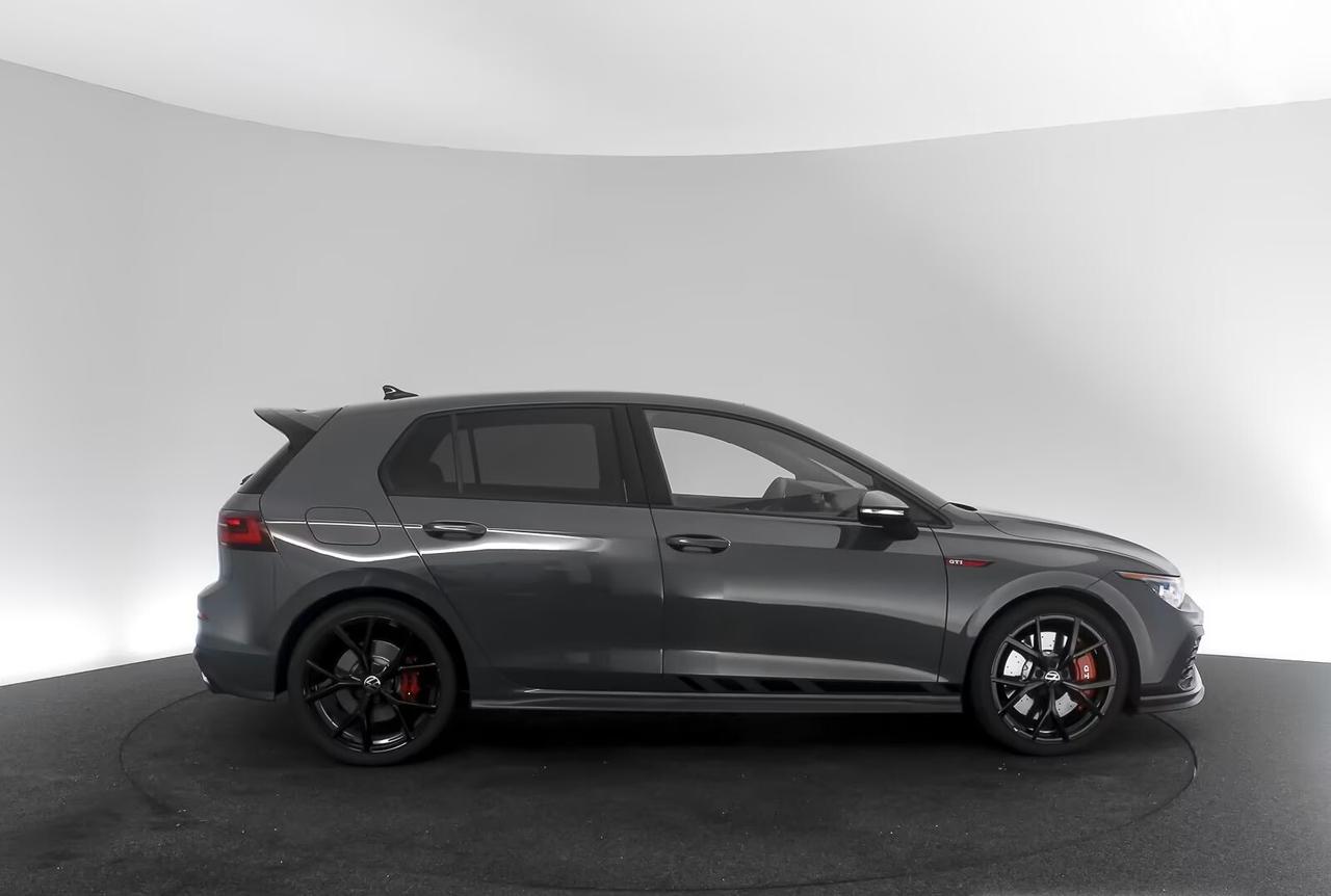 Volkswagen Golf GTI VIII Clubsport 2.0 TSI IQ.Light NAVIGATORE TETTO PANORAMICO