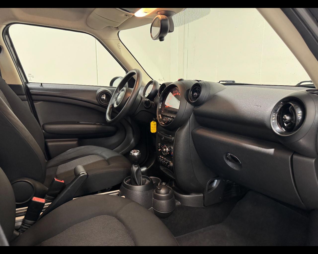 MINI MINI COUNTRYMAN 1.6 COOPER D
