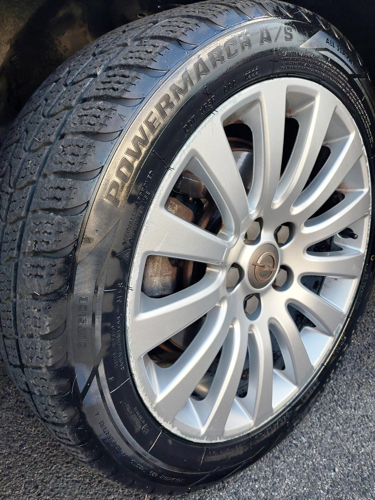 OPEL INSIGNIA 2.0 CDTI TOURER 160 CV 10-2010