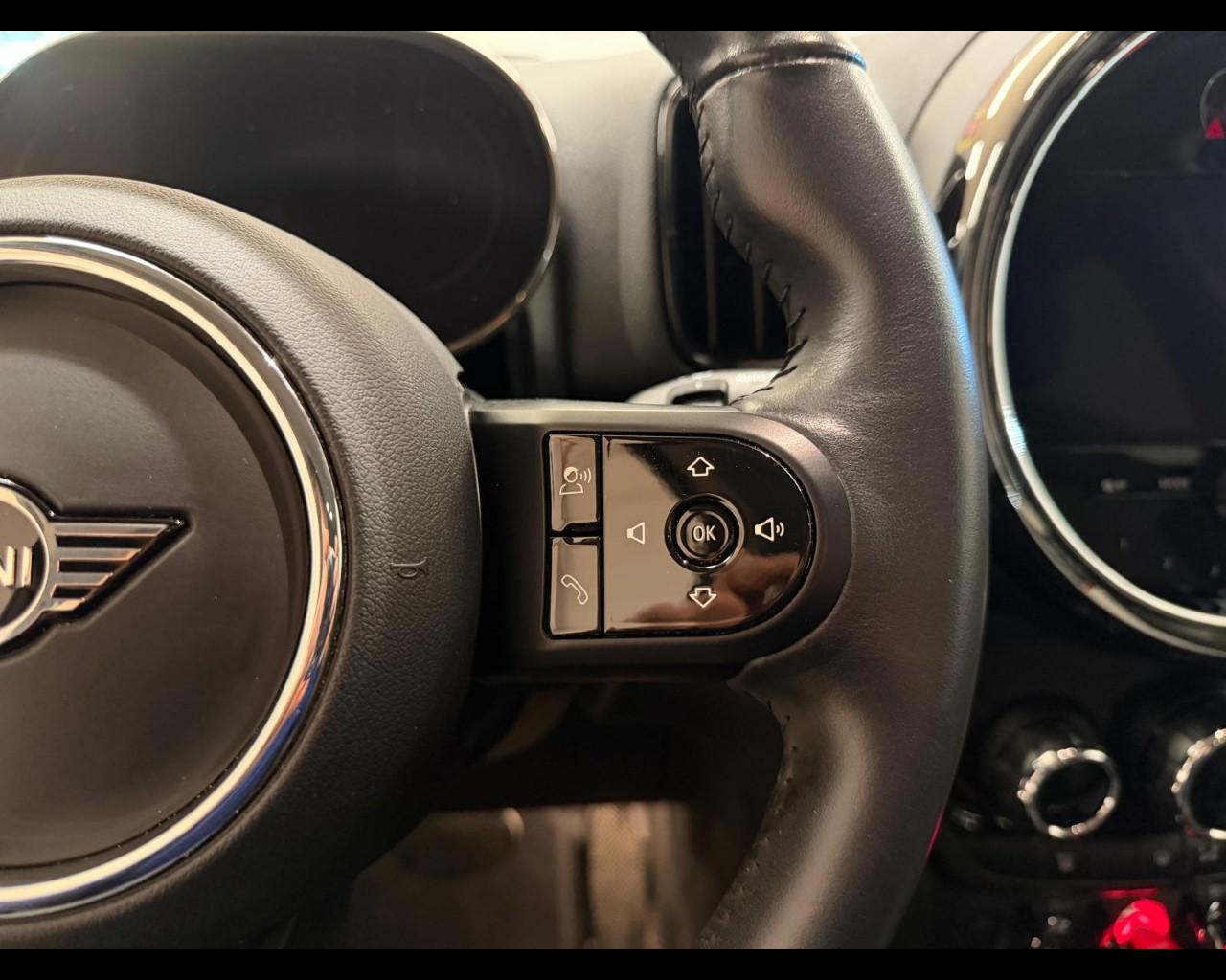 MINI Mini Countrym.(F60) - Mini 2.0 Cooper D Classic Countryman