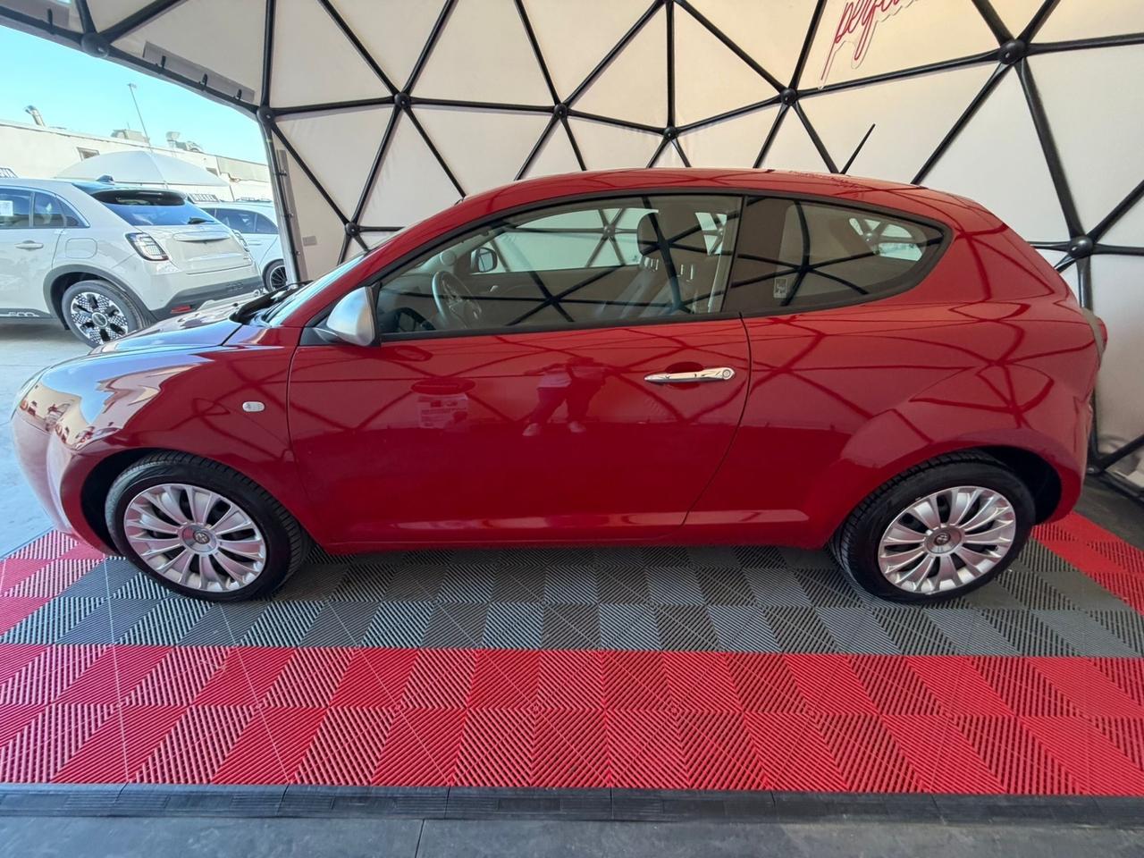 Alfa Romeo MiTo 1.3 JTDm-2 95 CV S&S Distinctive Sport Pack