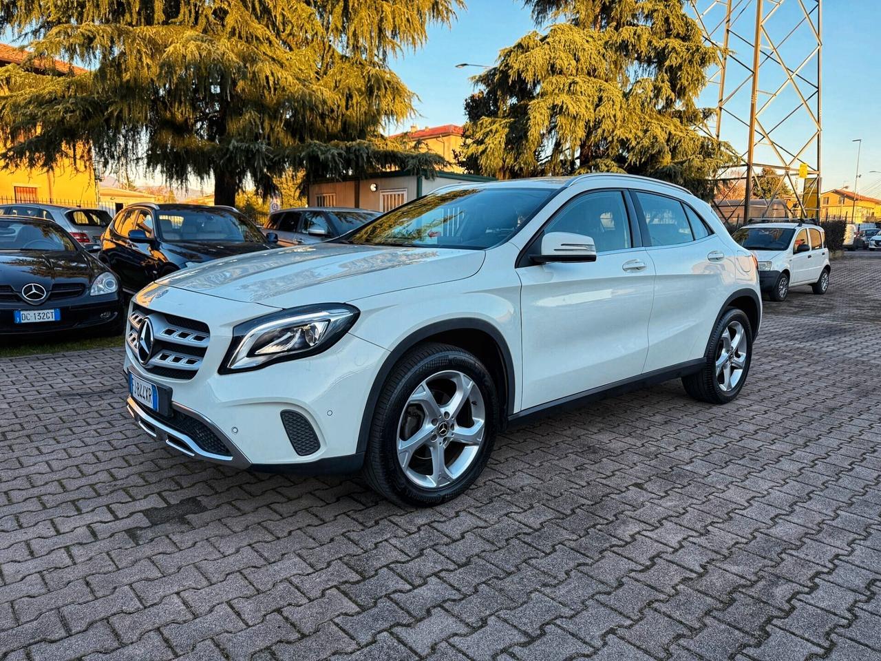 Mercedes-benz GLA 200 d Automatic 4Matic AUTOMATICA NAVI TELECAMERA CRUISE